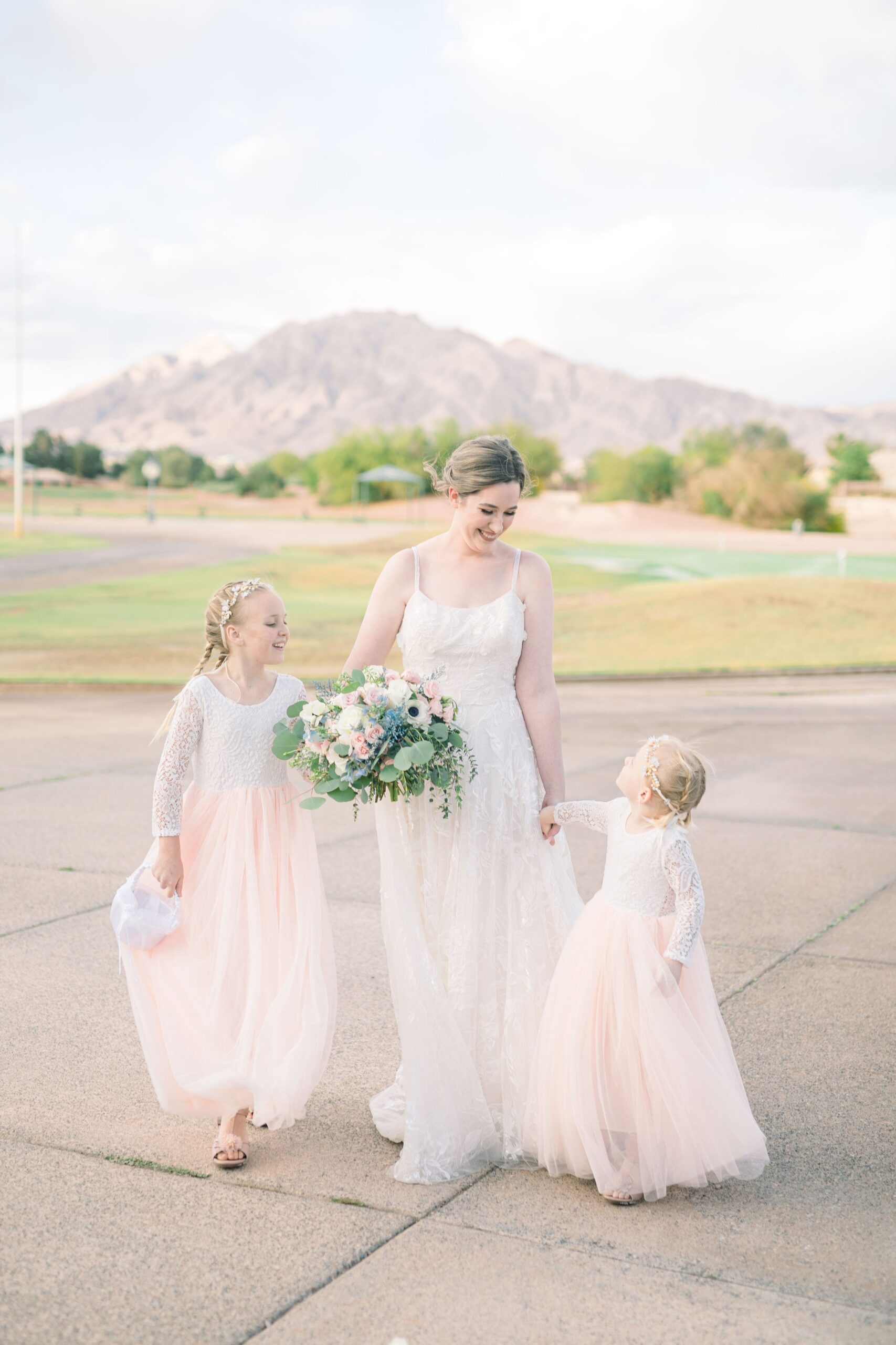 SamanthaJohnStallionMountainWedding-176.jpg